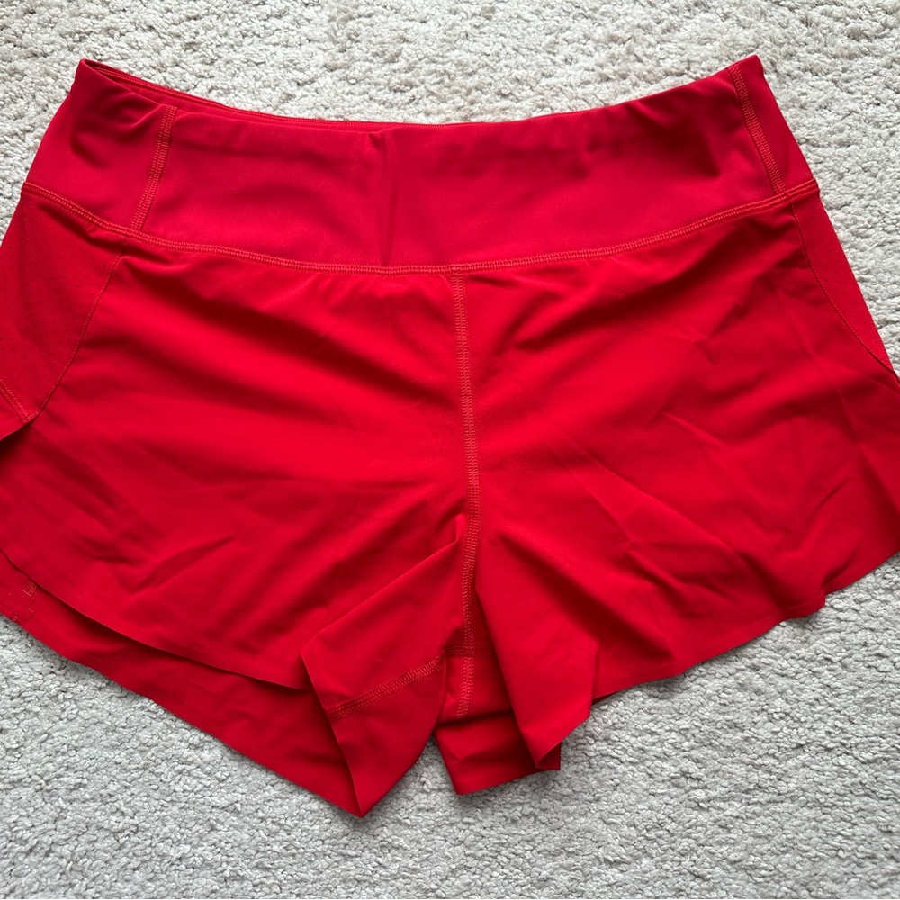 Athleta Women’s Run With It 3.5” Shorts